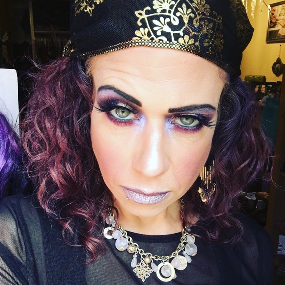 Meet your Posher, Shannon - Picture 4 of 16